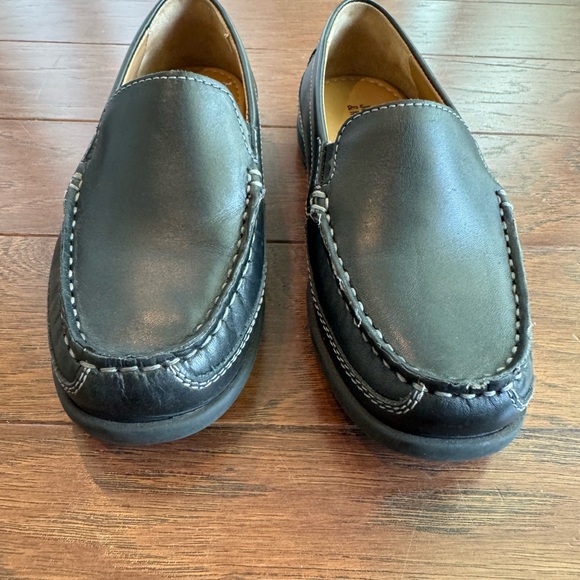 EUC Johnston & Murphy Boys' Locklin Venetian Loafers - Picture 5 of 5